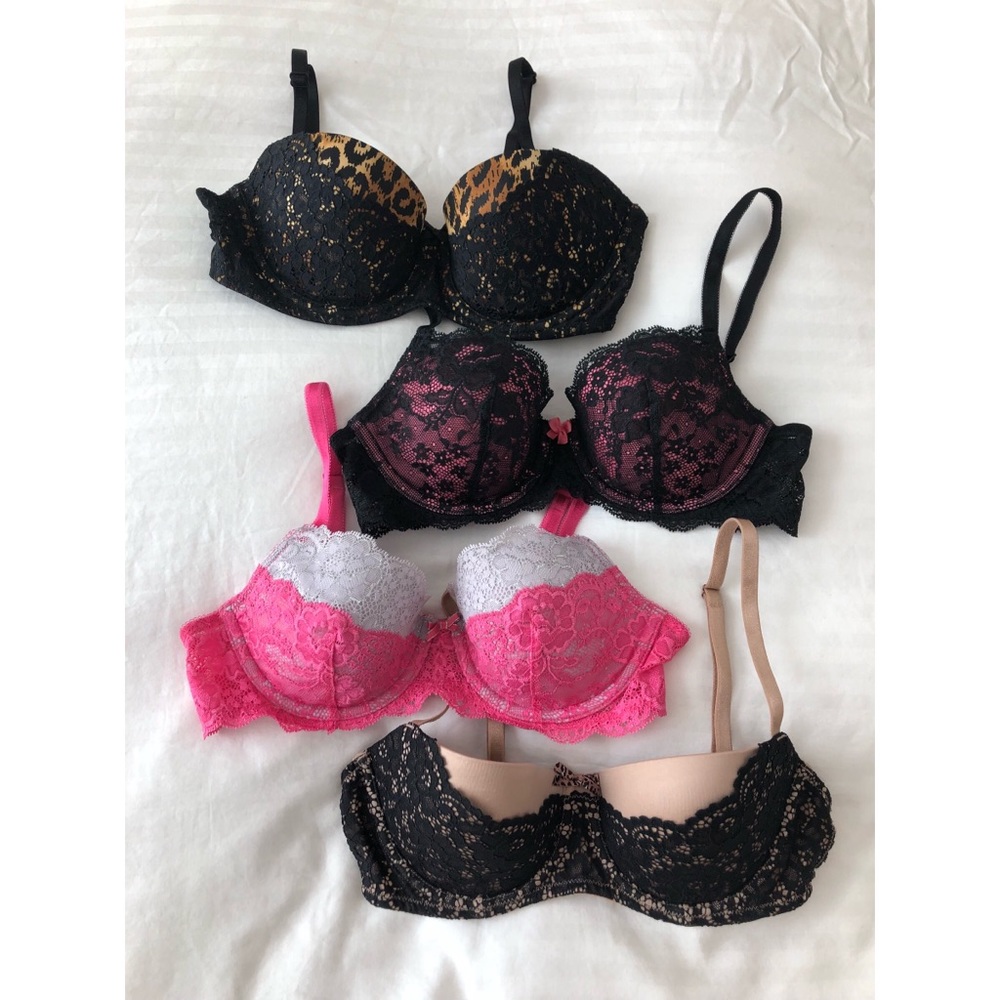 Victoria’s Secret bras bundle